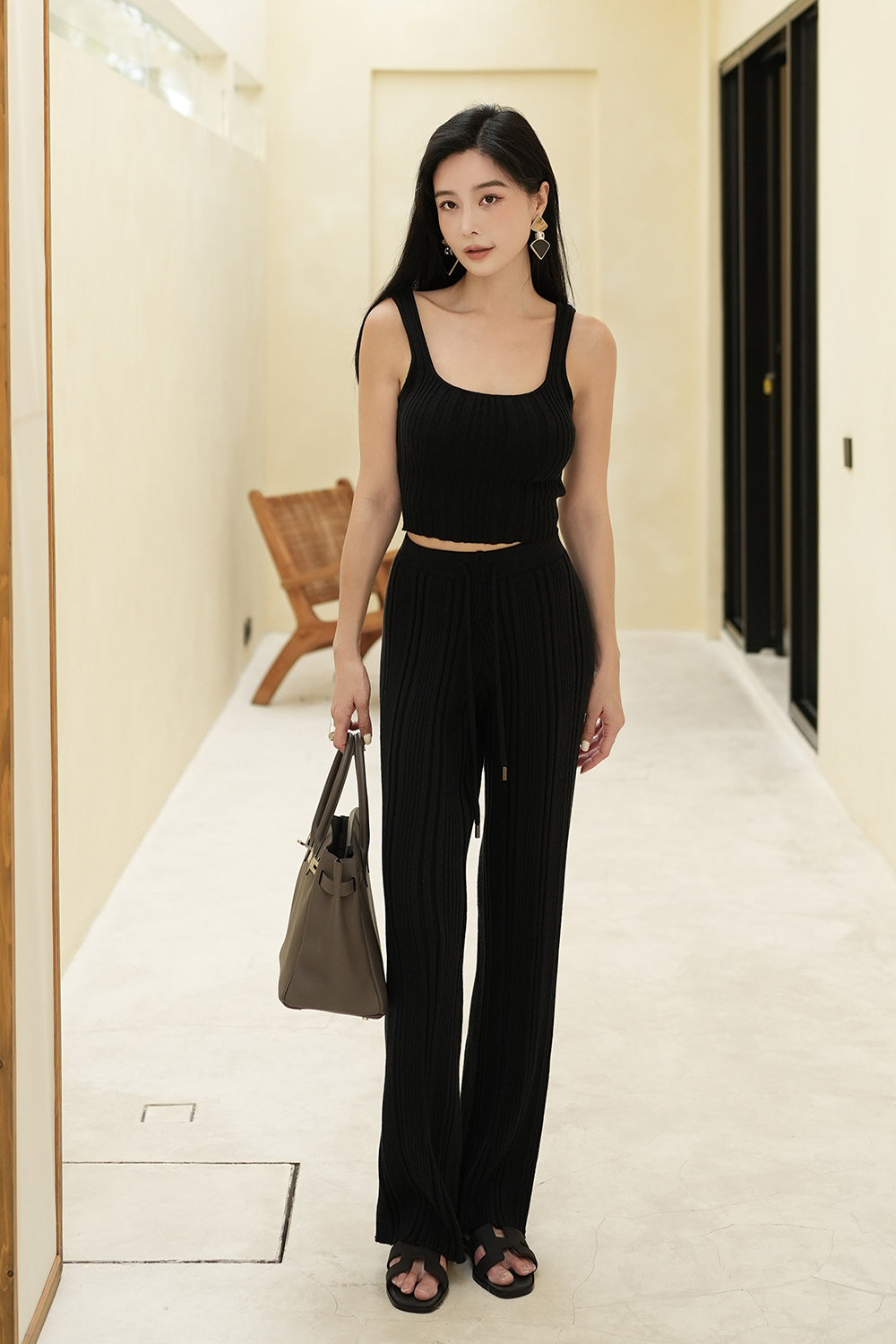 (現貨) Wide Ribbed Knit Square Neck Bra Top (自然針織方領) - 【黑S、L】 By mumm - Milu
