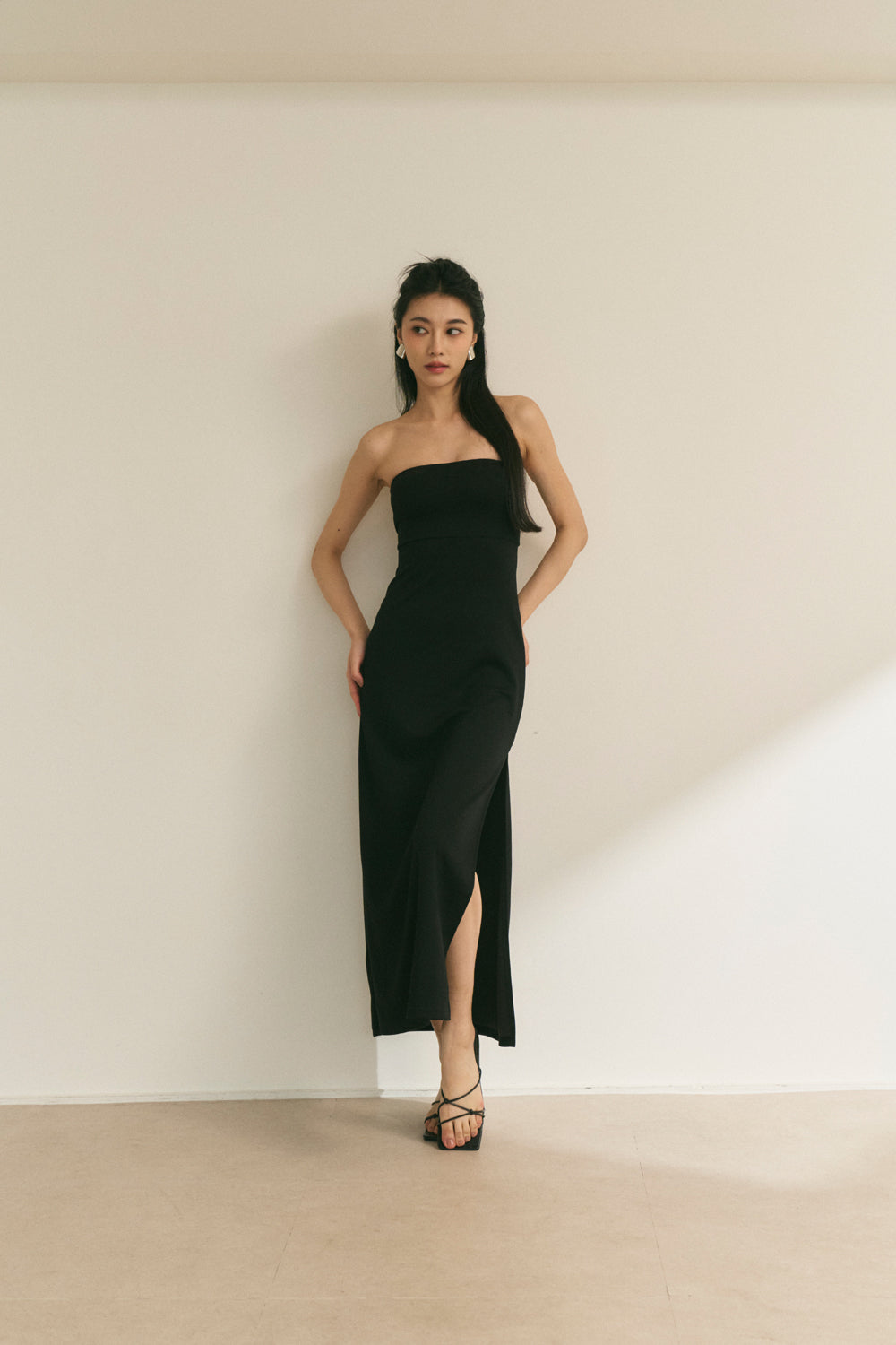 Strapless Maxi Bra Dress (超軟太空棉開叉) By Beigy - Milu