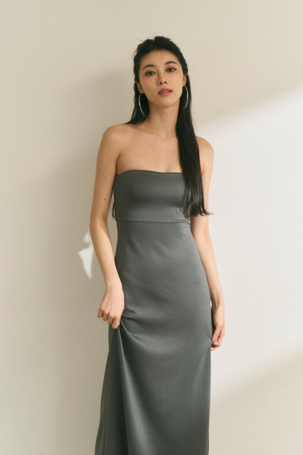 Strapless Maxi Bra Dress (超軟太空棉開叉) By Beigy - Milu