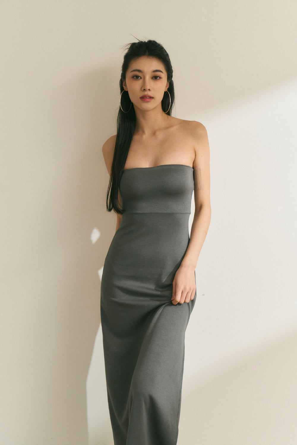 Strapless Maxi Bra Dress (超軟太空棉開叉) By Beigy - Milu