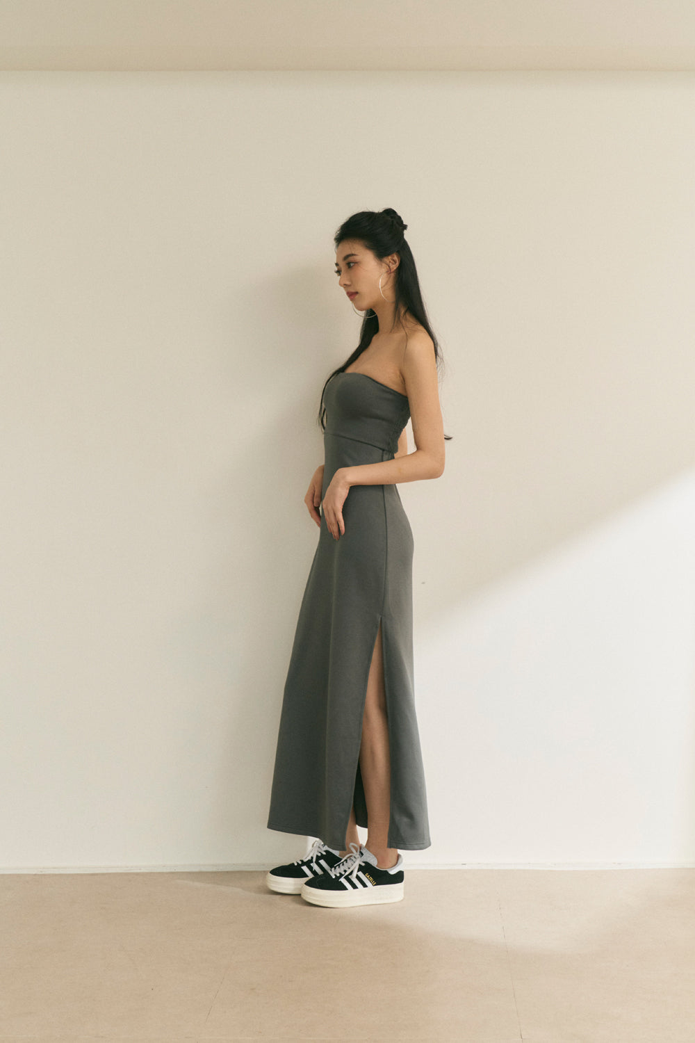 Strapless Maxi Bra Dress (超軟太空棉開叉) By Beigy - Milu