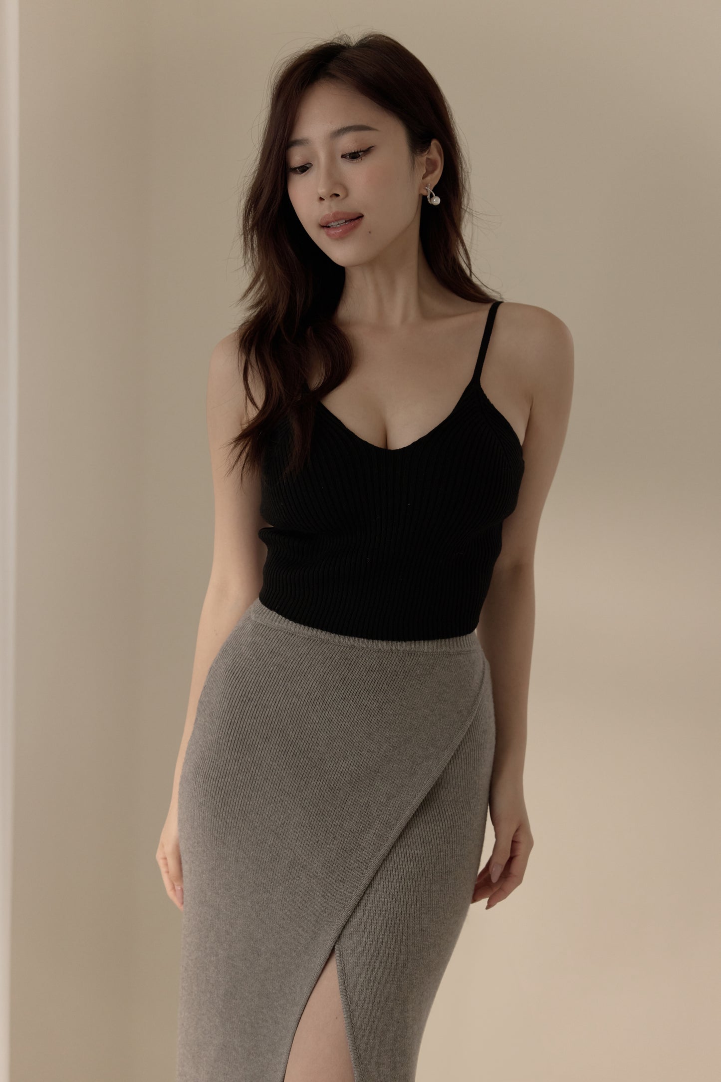 Knit Spaghetti Strap V-Neck Bra Top (細肩針織V領) By Beigy - Milu