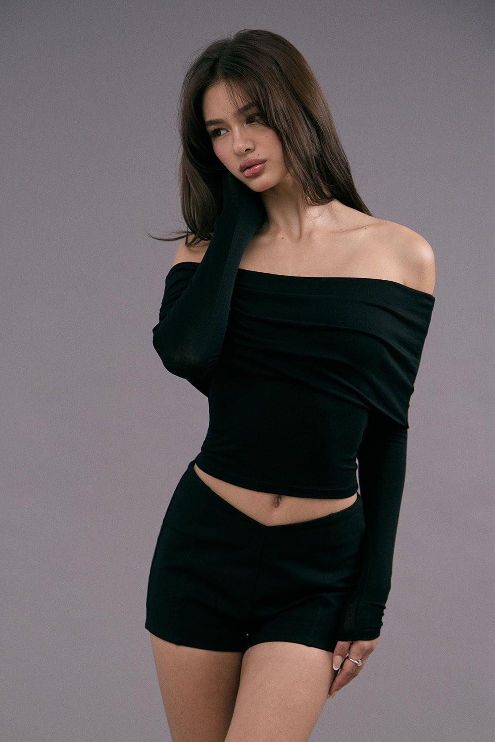 Tencel Wool Off-Shoulder Long Sleeve BraTop <br/>極柔天絲一字領長袖襯墊上衣