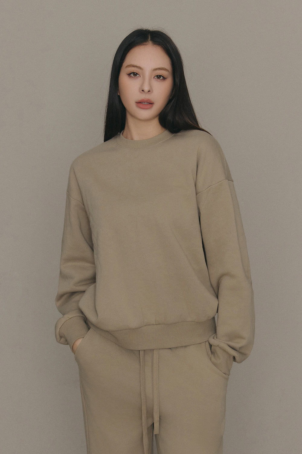 (現貨) Cozy Heater Sweatshirt (絨絨暖爐衛衣) -【礦石灰 L】 By mumm - Milu