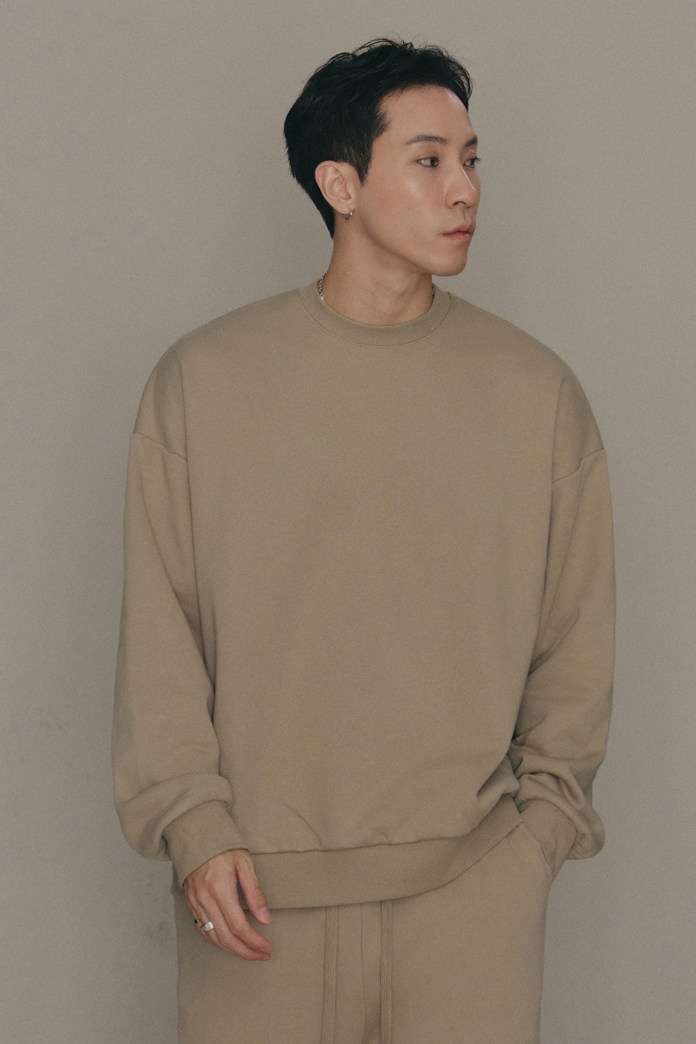 (現貨) Cozy Heater Sweatshirt (絨絨暖爐衛衣) -【礦石灰 L】 By mumm - Milu