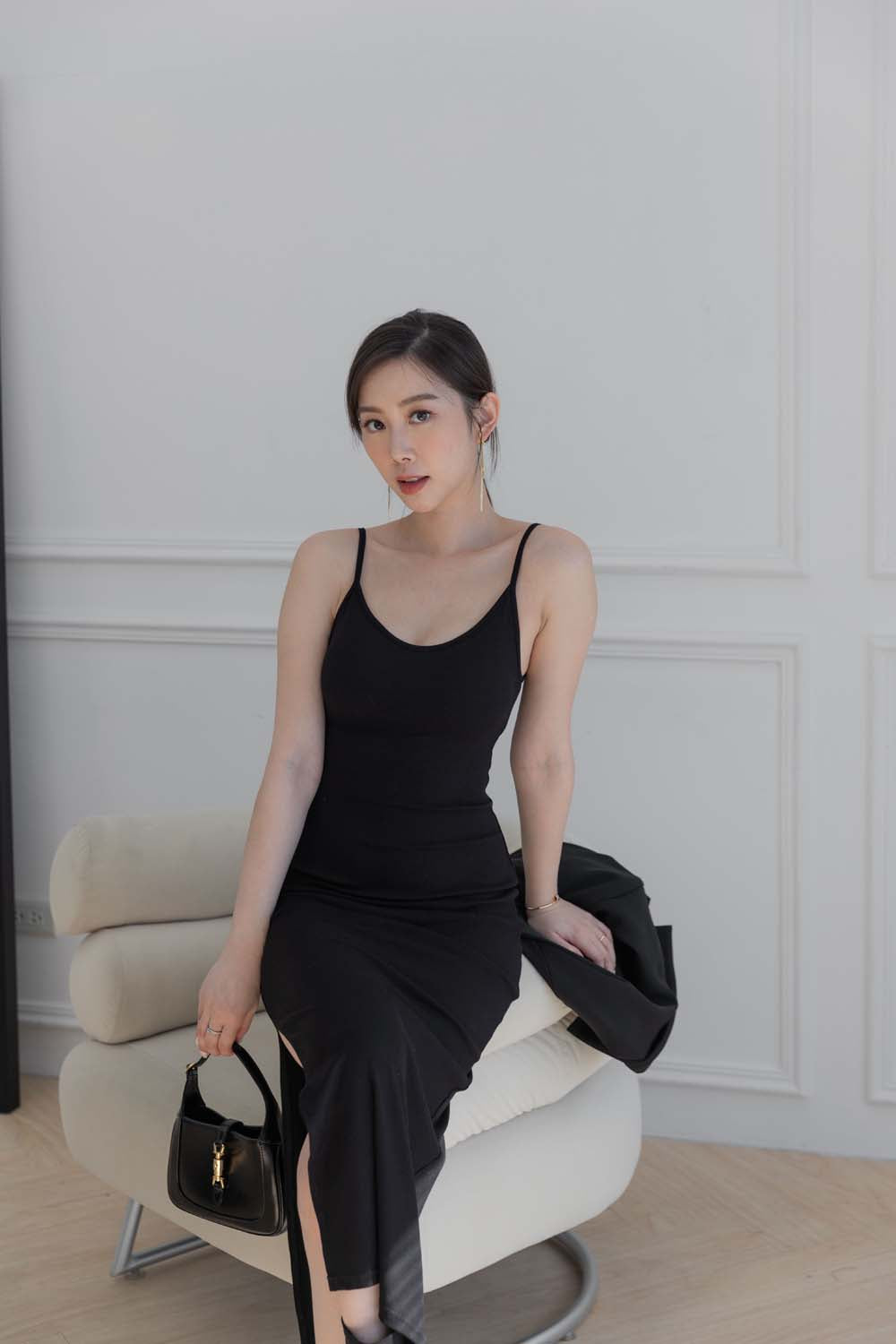 Knit V-Neck Bra Dress (爆乳V領針織) By Beigy - Milu