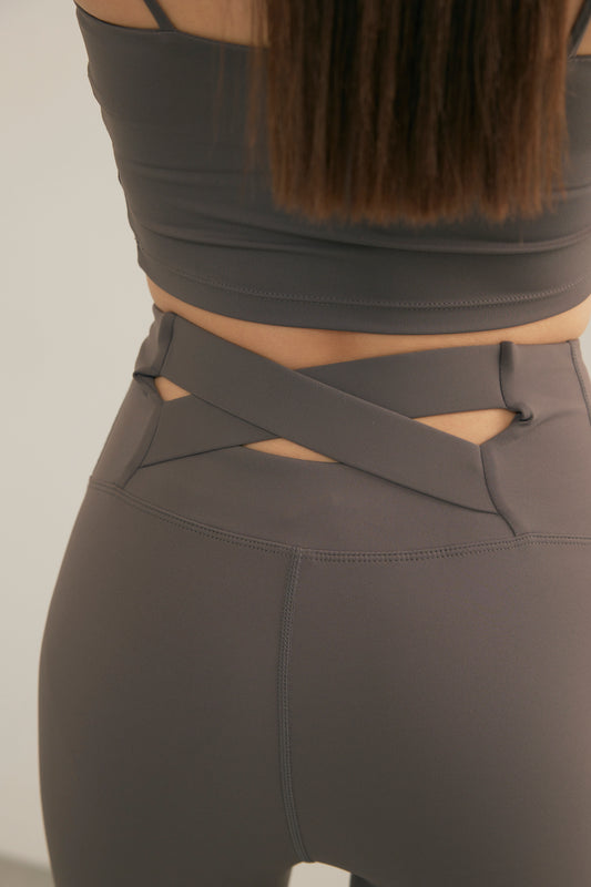 Back Cross Legging 2.0<br/>高腰後交叉Legging By Beigy - Milu