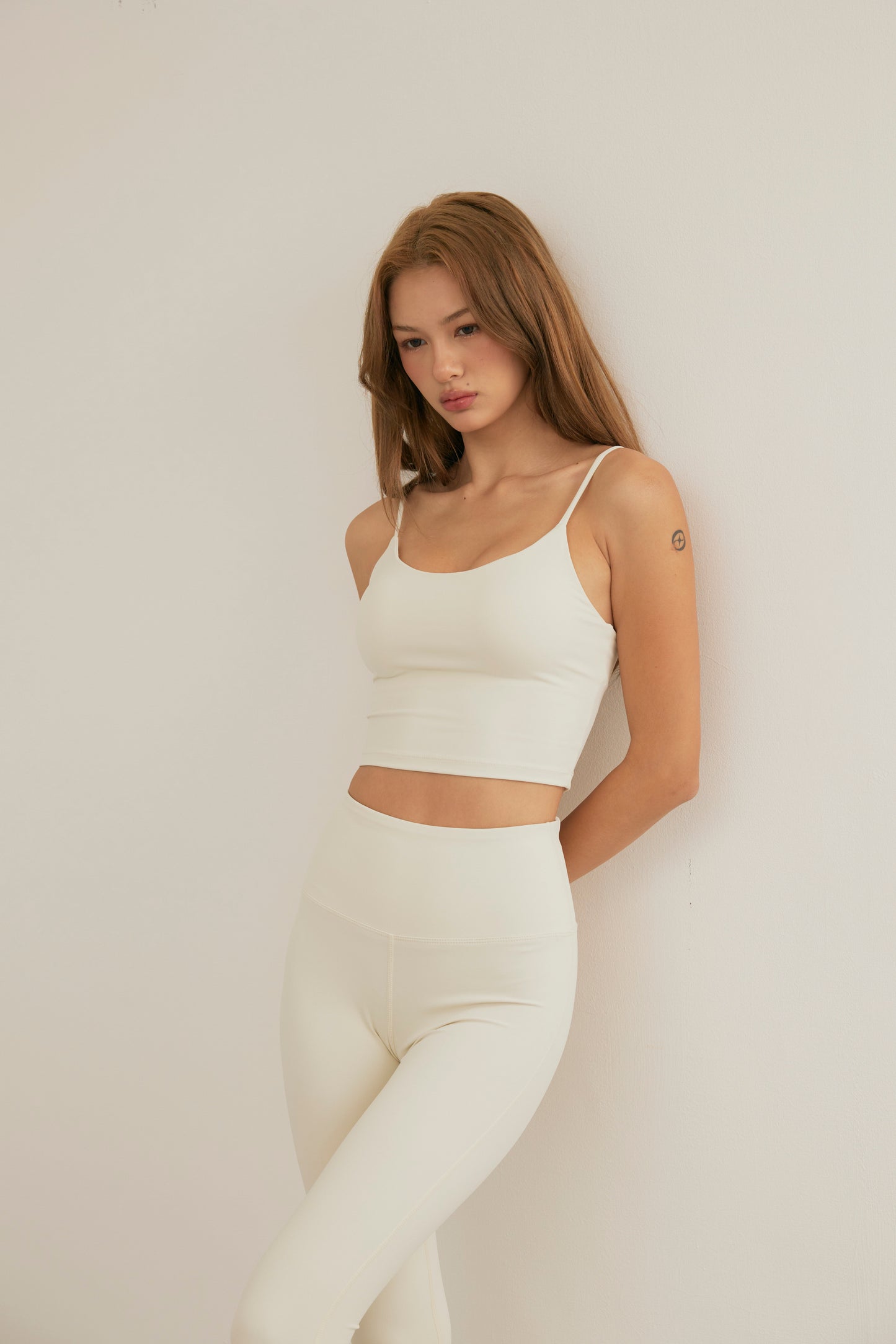 Back Cross Legging 2.0 (高腰後交叉) By Beigy - Milu