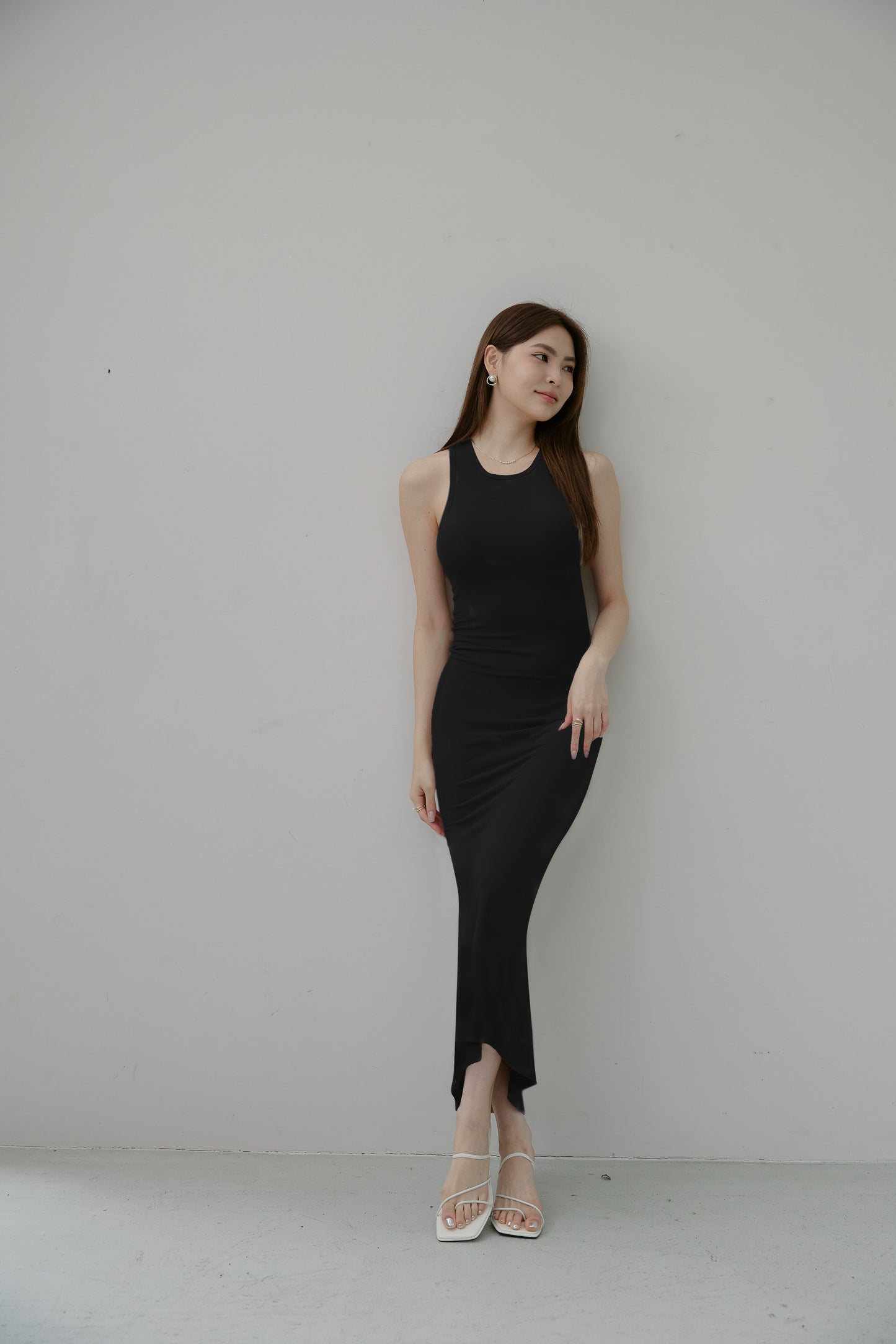 Prefect Shape Halter Bra Dress (小個子版削肩魚尾) By Beigy - Milu