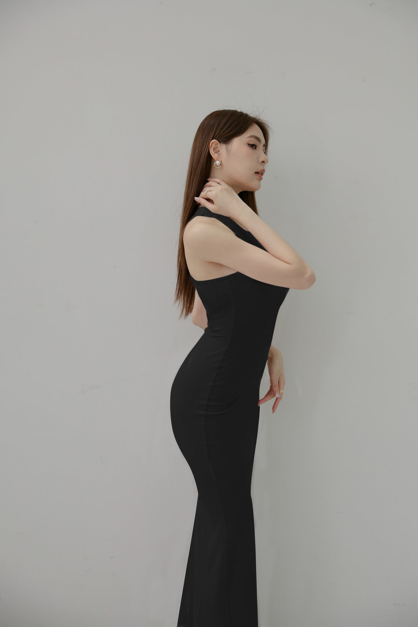 Prefect Shape Halter Bra Dress (小個子版削肩魚尾) By Beigy - Milu