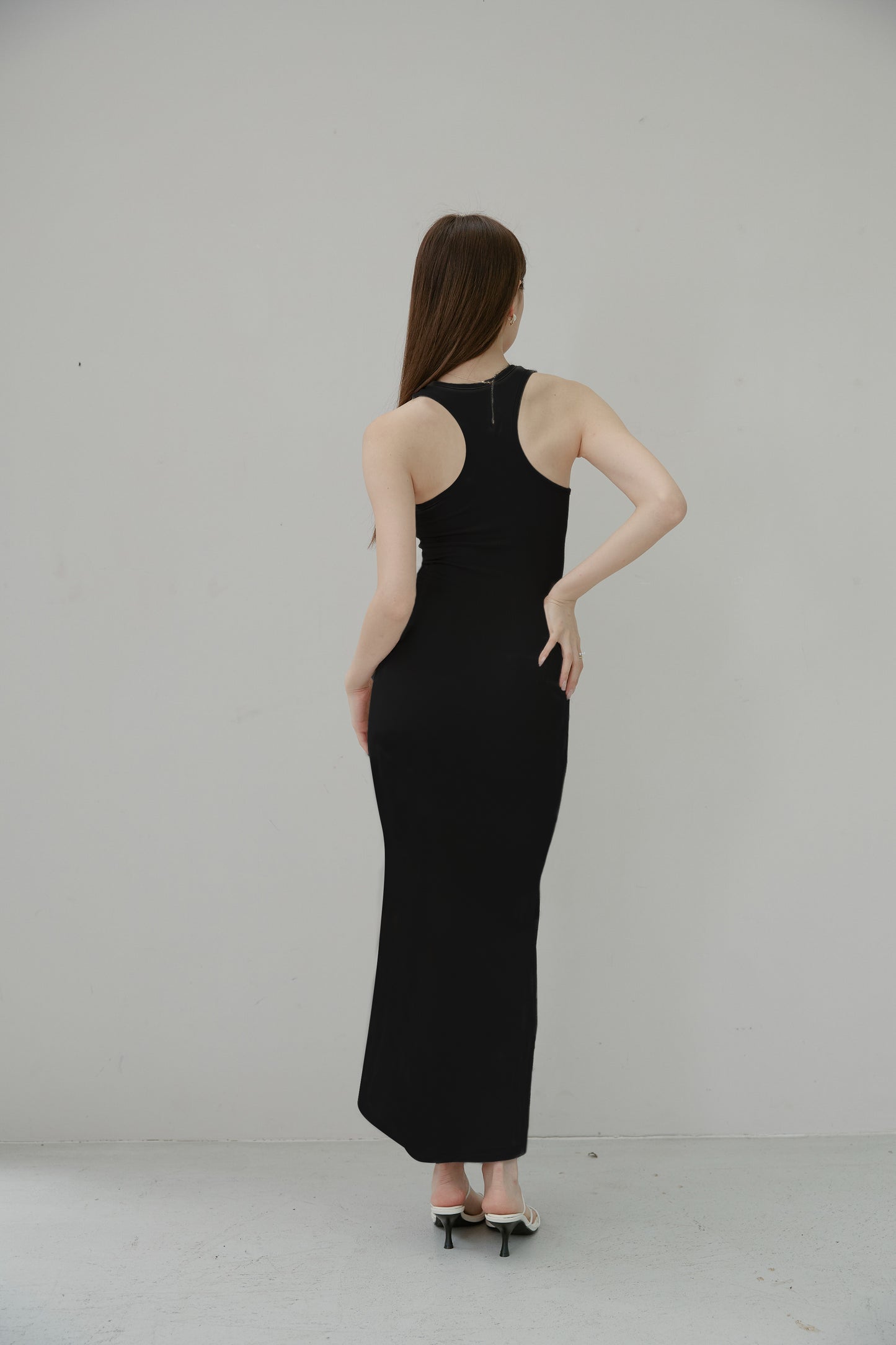 Prefect Shape Halter Bra Dress (小個子版削肩魚尾) By Beigy - Milu
