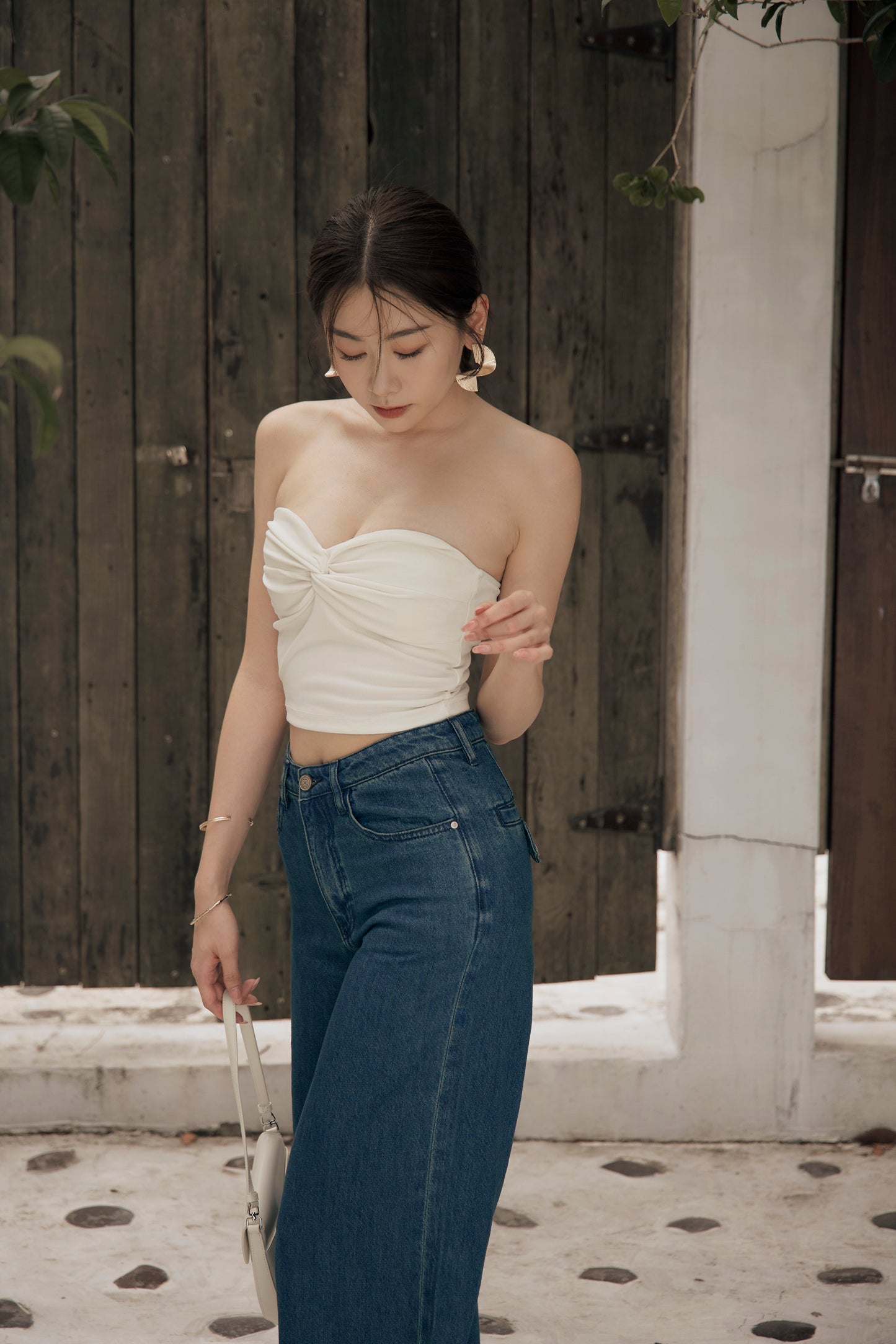 Front Knot Strapless Bra Top (美胸扭結平口) By Beigy - Milu
