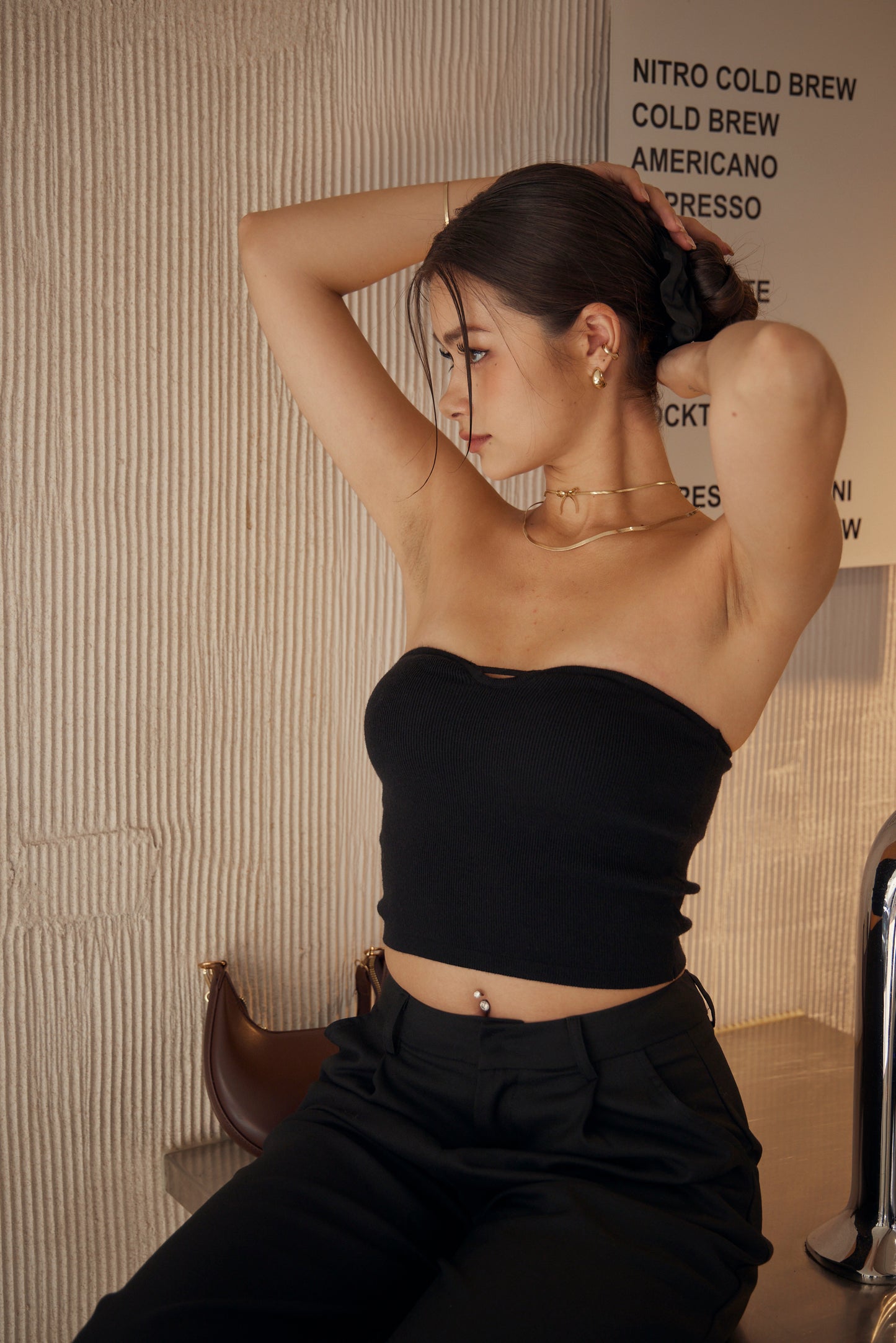 Knit Strapless Bra Top (鏤空針織平口) By Beigy - Milu
