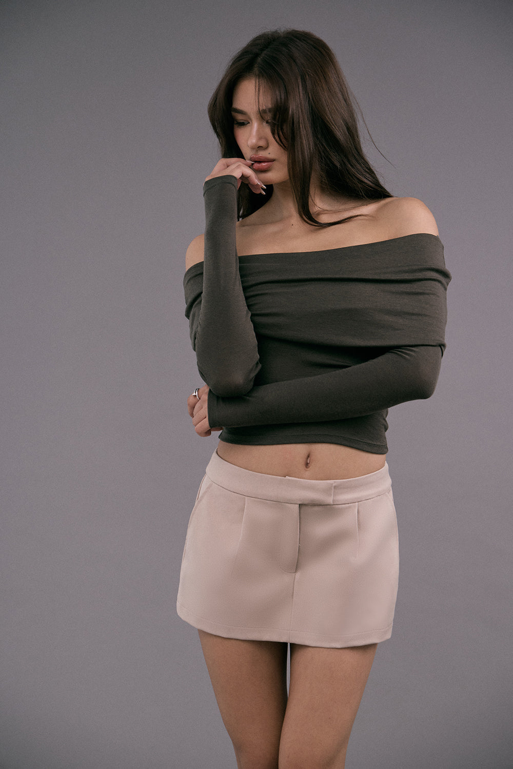 Tencel Wool Off-Shoulder Long Sleeve BraTop <br/>極柔天絲一字領長袖襯墊上衣