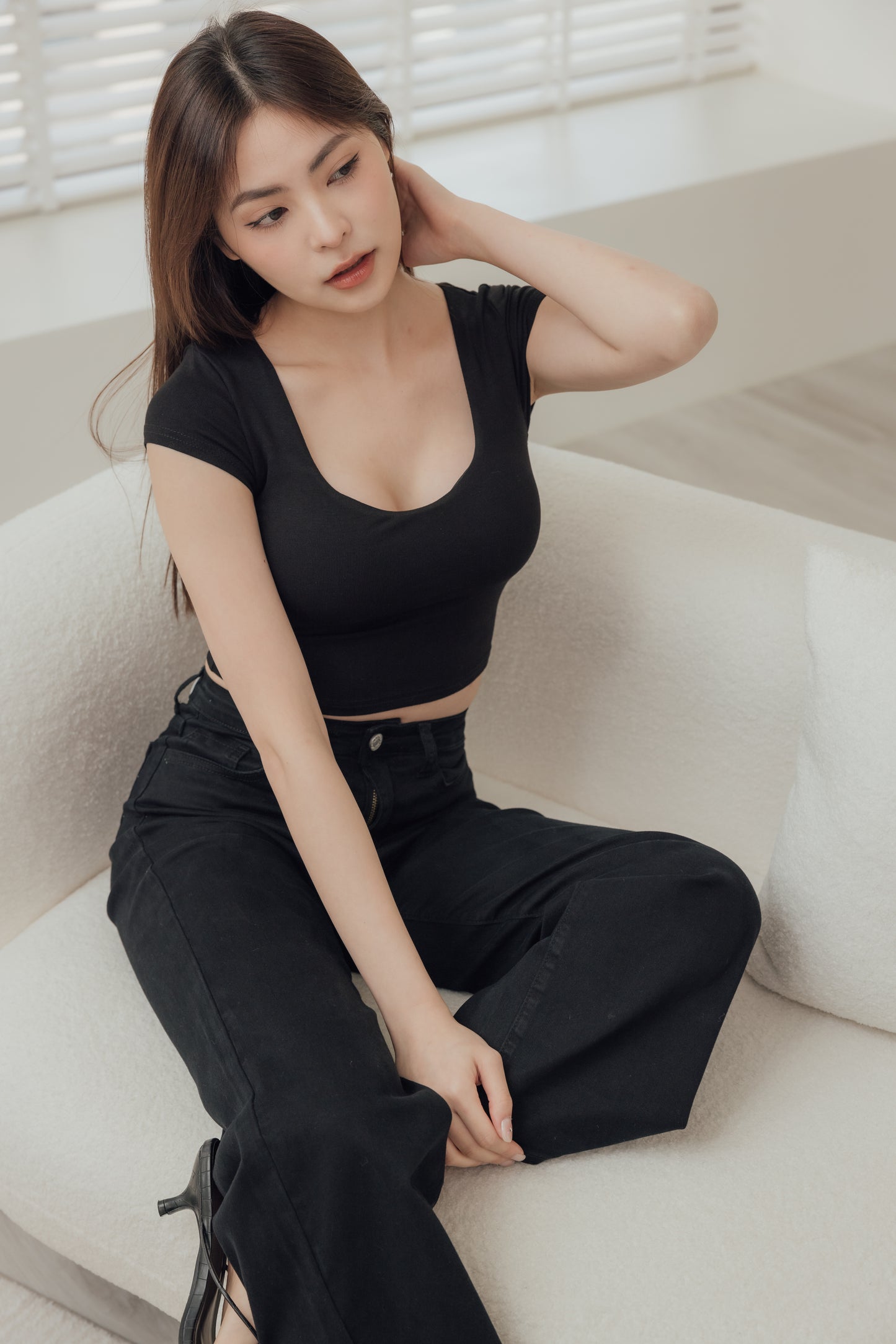 Round Neck Short Sleeve Bra Top (美胸圓領) By Beigy - Milu