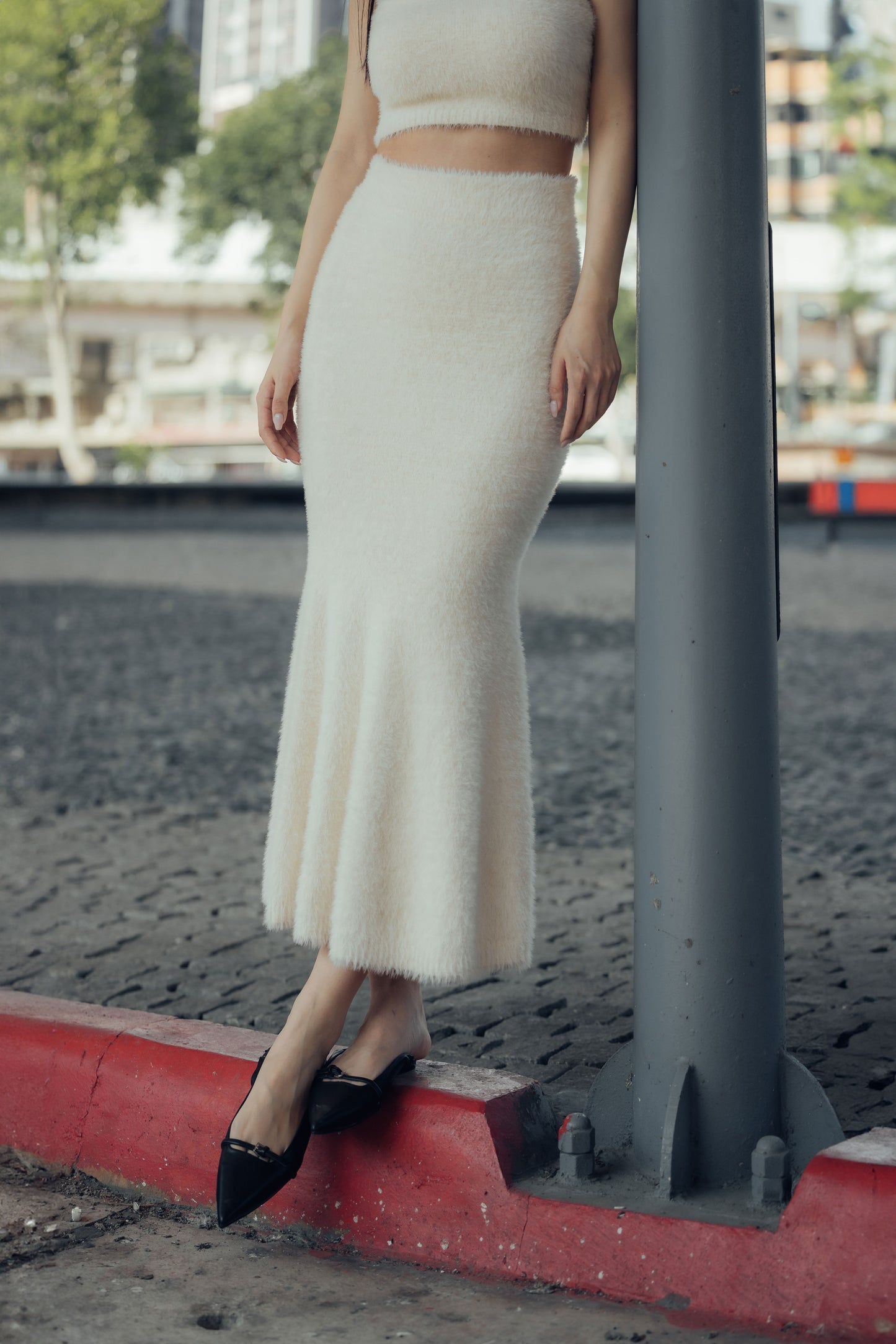 Faux Fur Mermaid Skirt (水貂毛感魚尾裙) By Beigy - Milu
