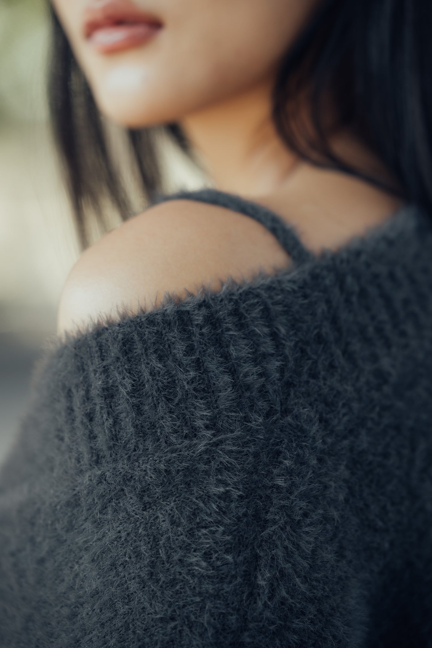 Faux Fur V-Neck Sweater (水貂毛感V領毛衣) By Beigy - Milu