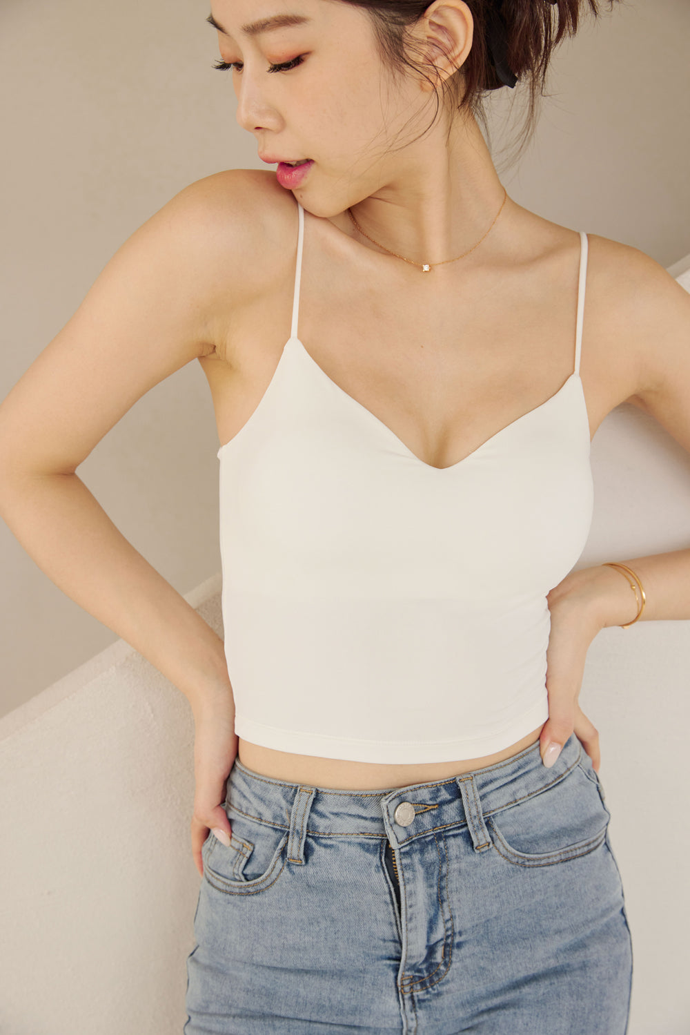 Cool Feeling V-neck Bra Top (爆乳涼感V領) By Beigy - Milu