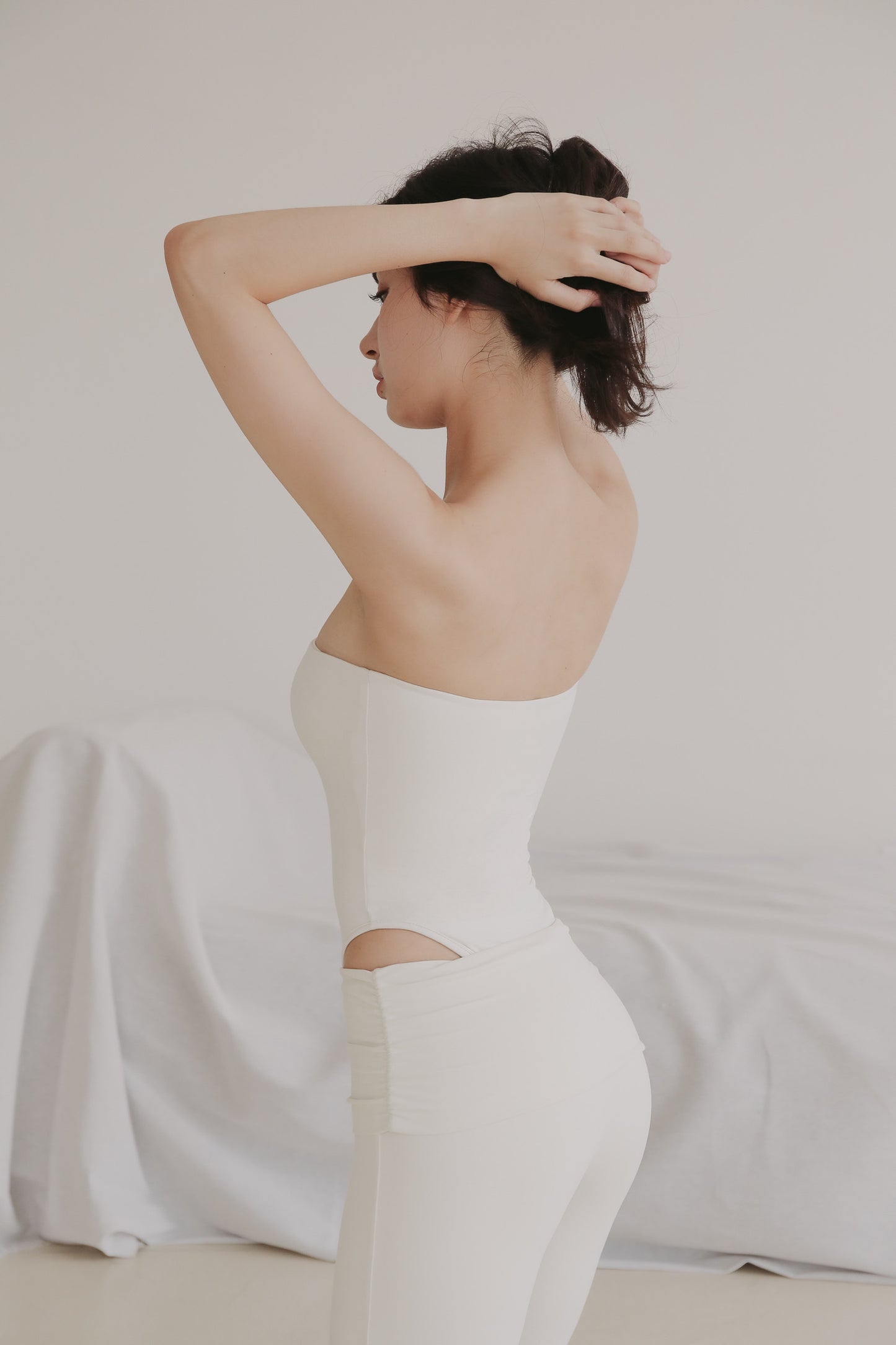 mumm Soft High Leg Bodysuit (平口高衩連體衣) By mumm - Milu