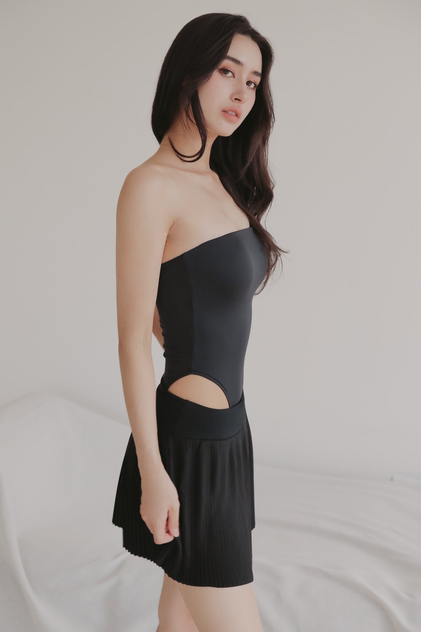 mumm Soft High Leg Bodysuit (平口高衩連體衣) By mumm - Milu