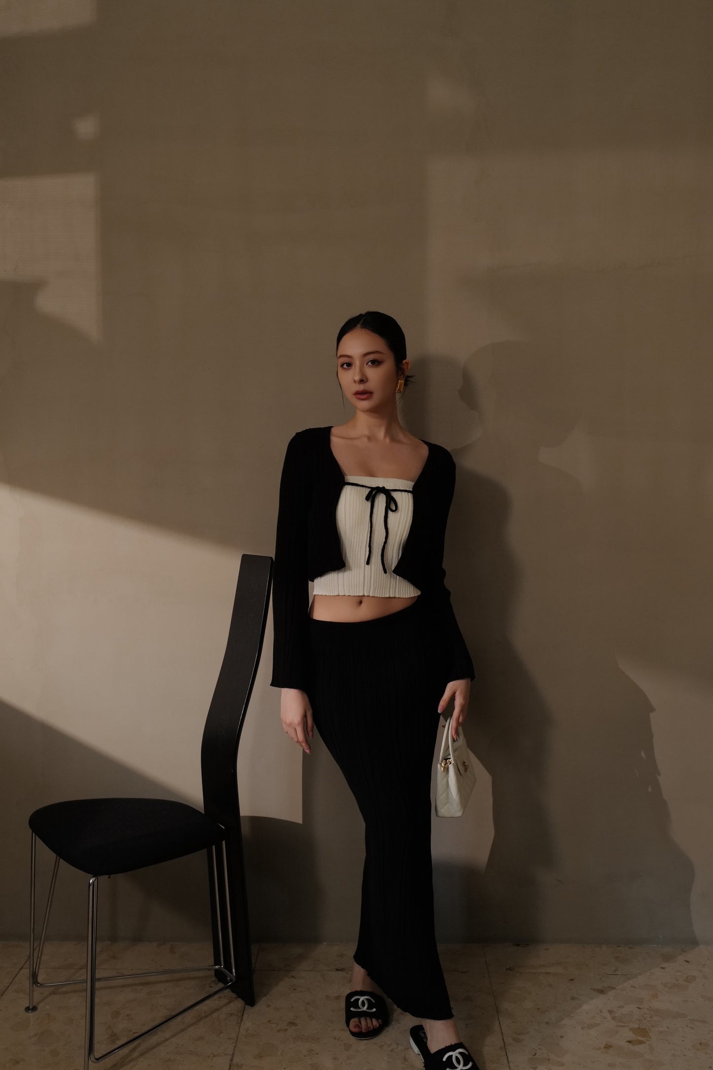 Wide Ribbed Knit Midi Skirt With Slit (針織側開岔裙) By mumm - Milu
