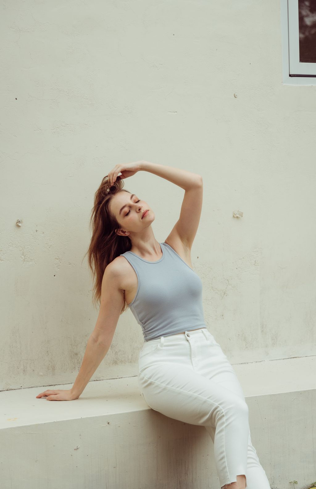 Push Up Padded Tank Top (削肩push up) By Beigy - Milu