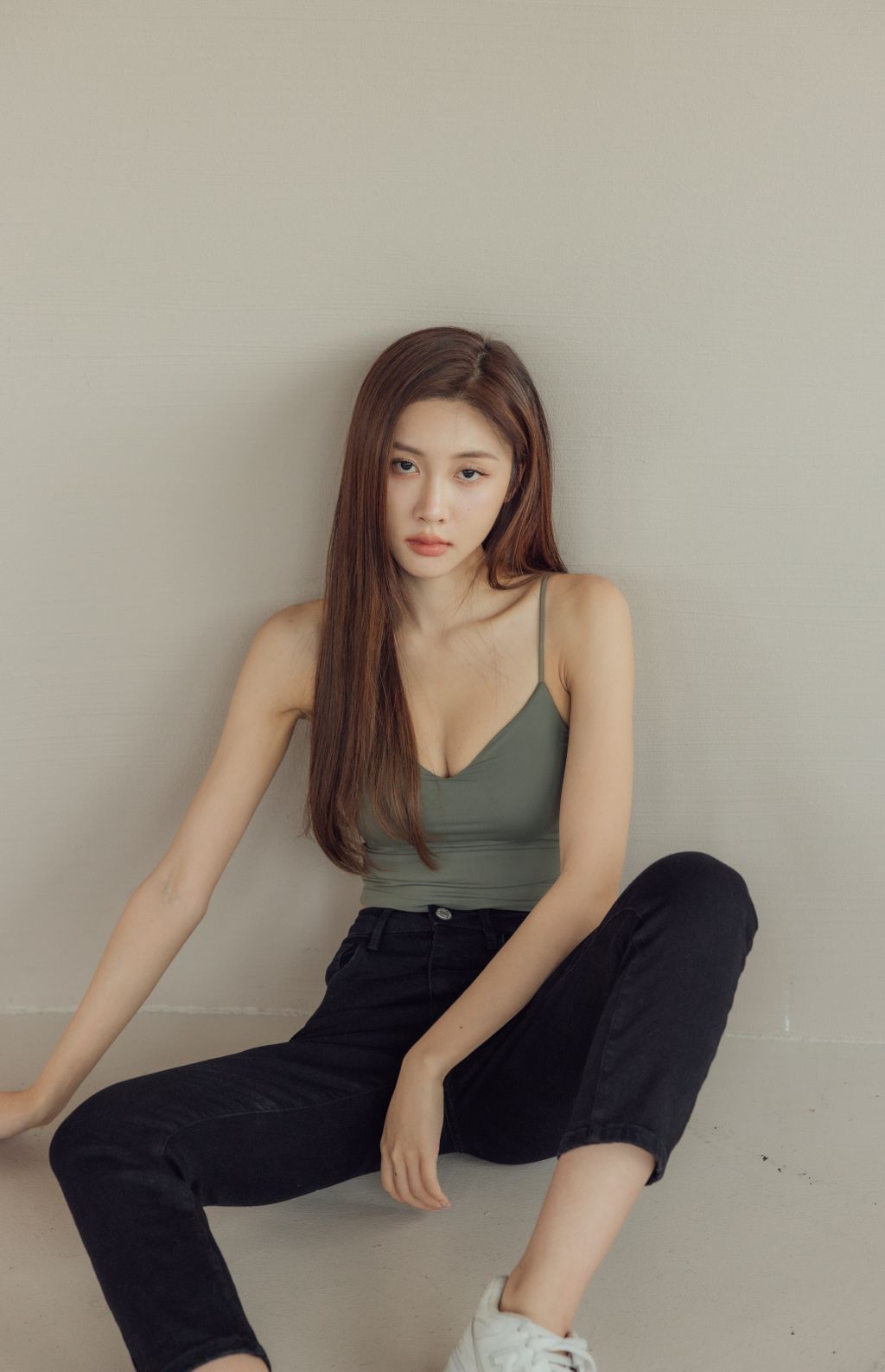 Cool Feeling V-neck Bra Top (爆乳涼感V領) By Beigy - Milu