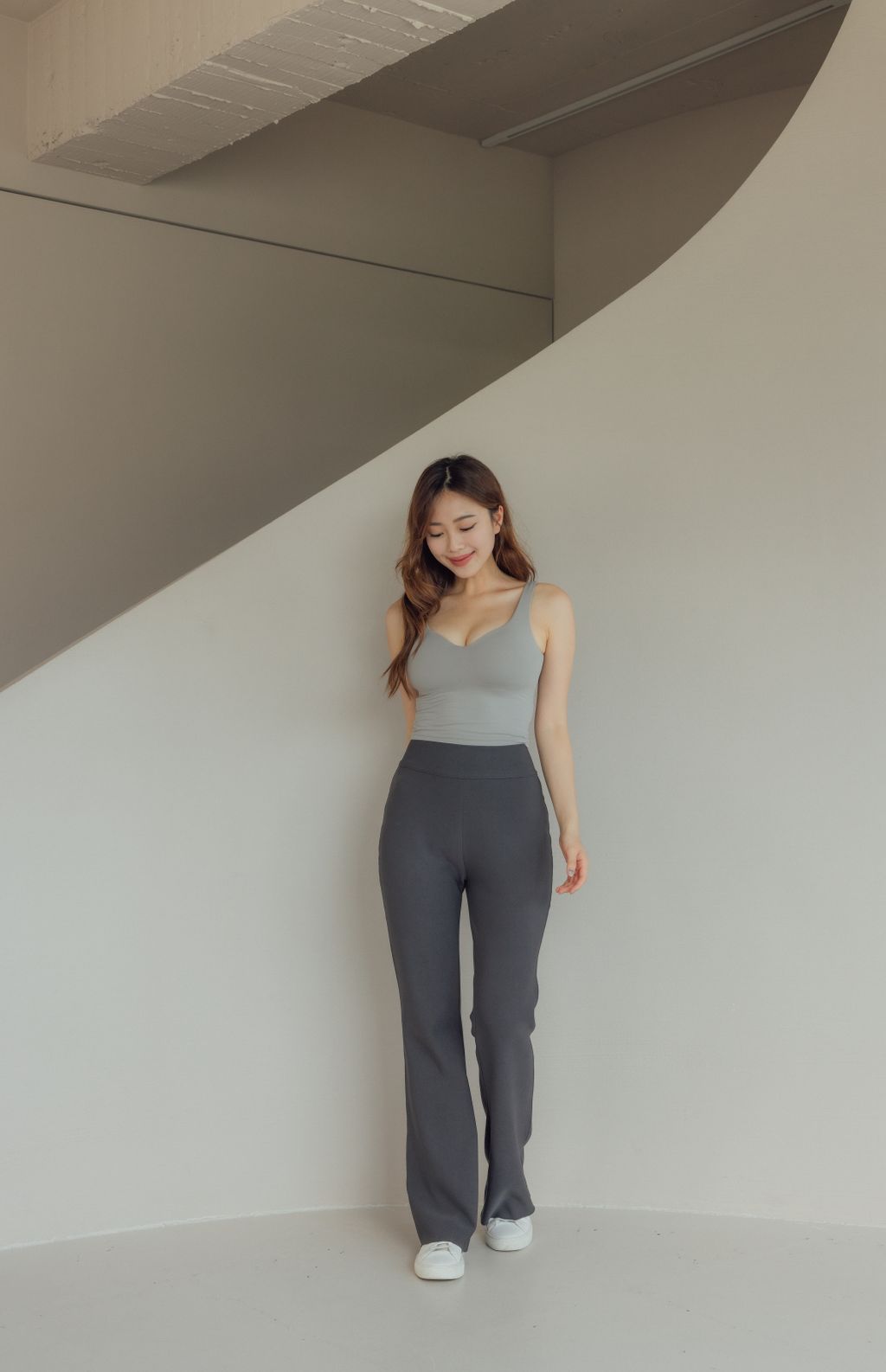 Base V-Neck Bra Top (爆乳V領裸感) By Beigy - Milu