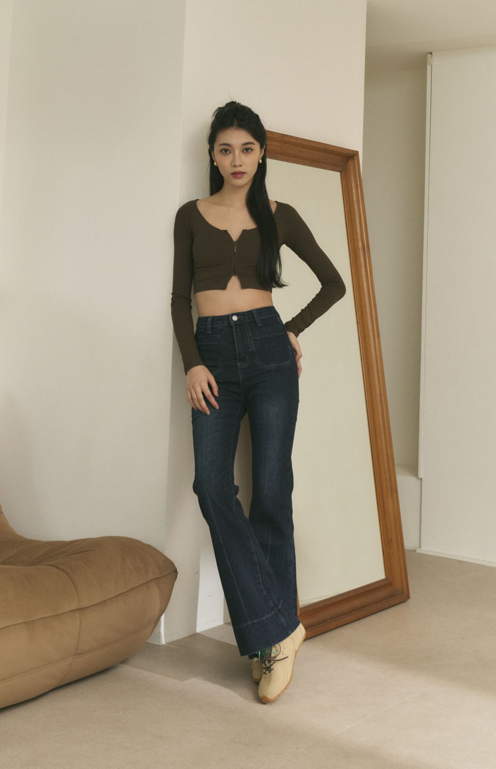 Front Zip Long Sleeve Bra Top (寬領美胸拉鍊長袖) By Beigy - Milu