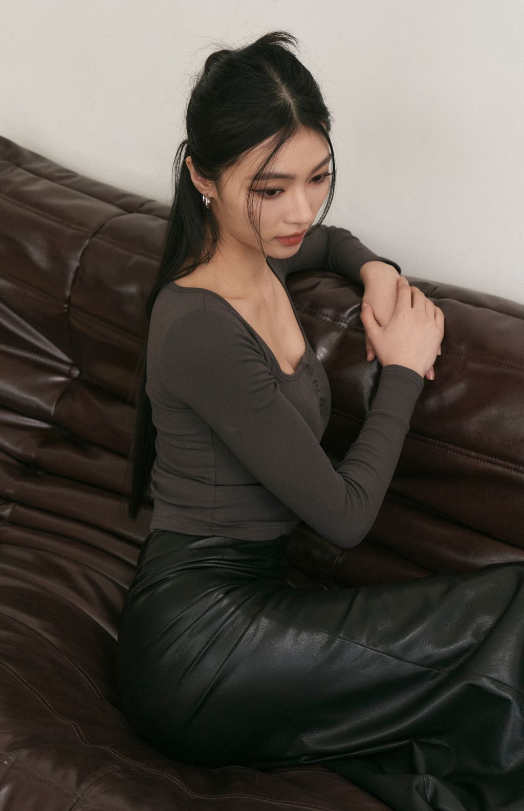 Front Button Long Sleeve Bra Top (美式可開釦長袖Bra Top) By Beigy - Milu