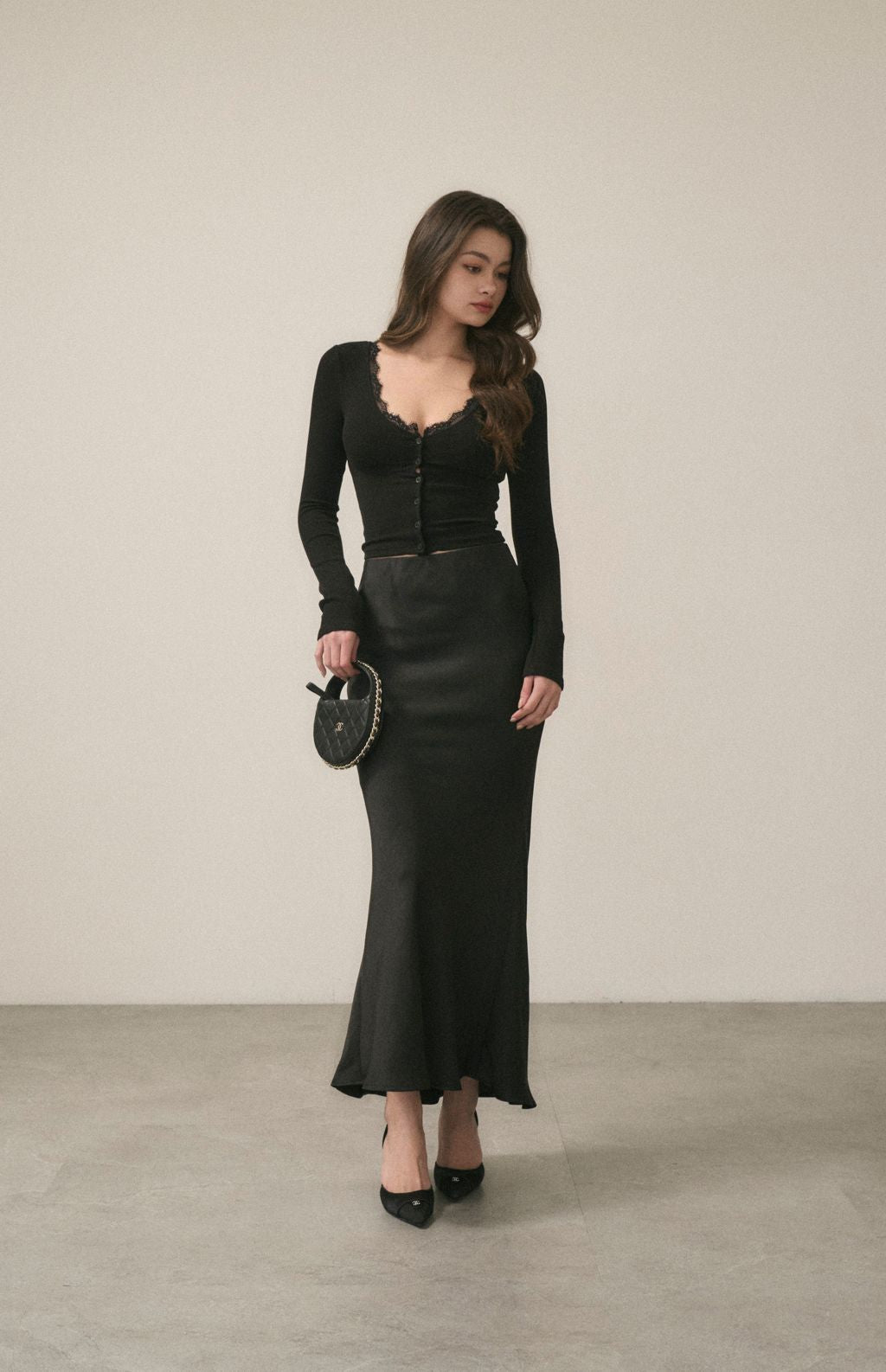 Satin Embossed Mermaid Skirt (緞面壓紋魚尾長裙) By Beigy - Milu