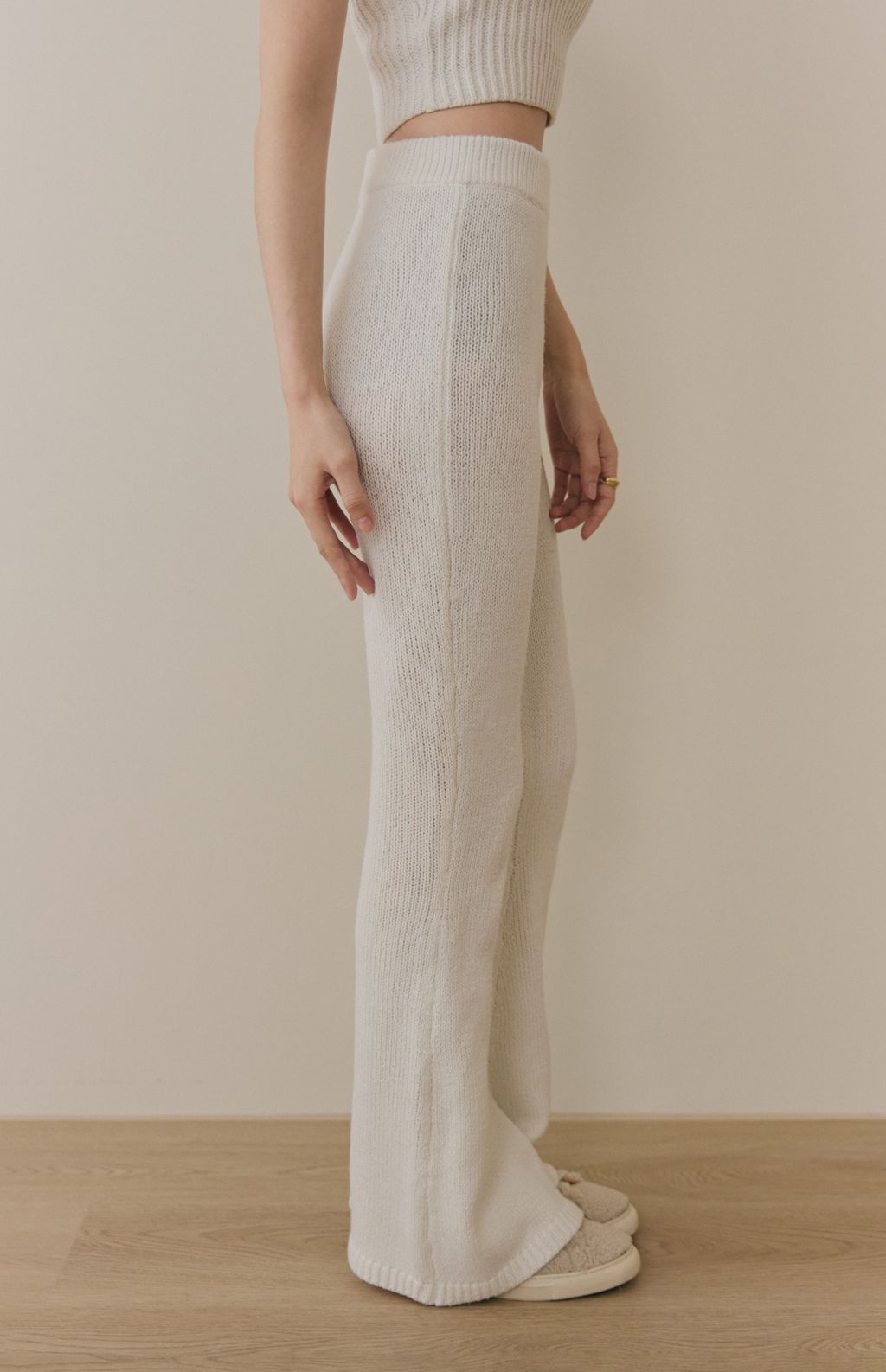 Soft Skin Wide Ribbed Pant (親膚粗針長腿褲) By Beigy - Milu