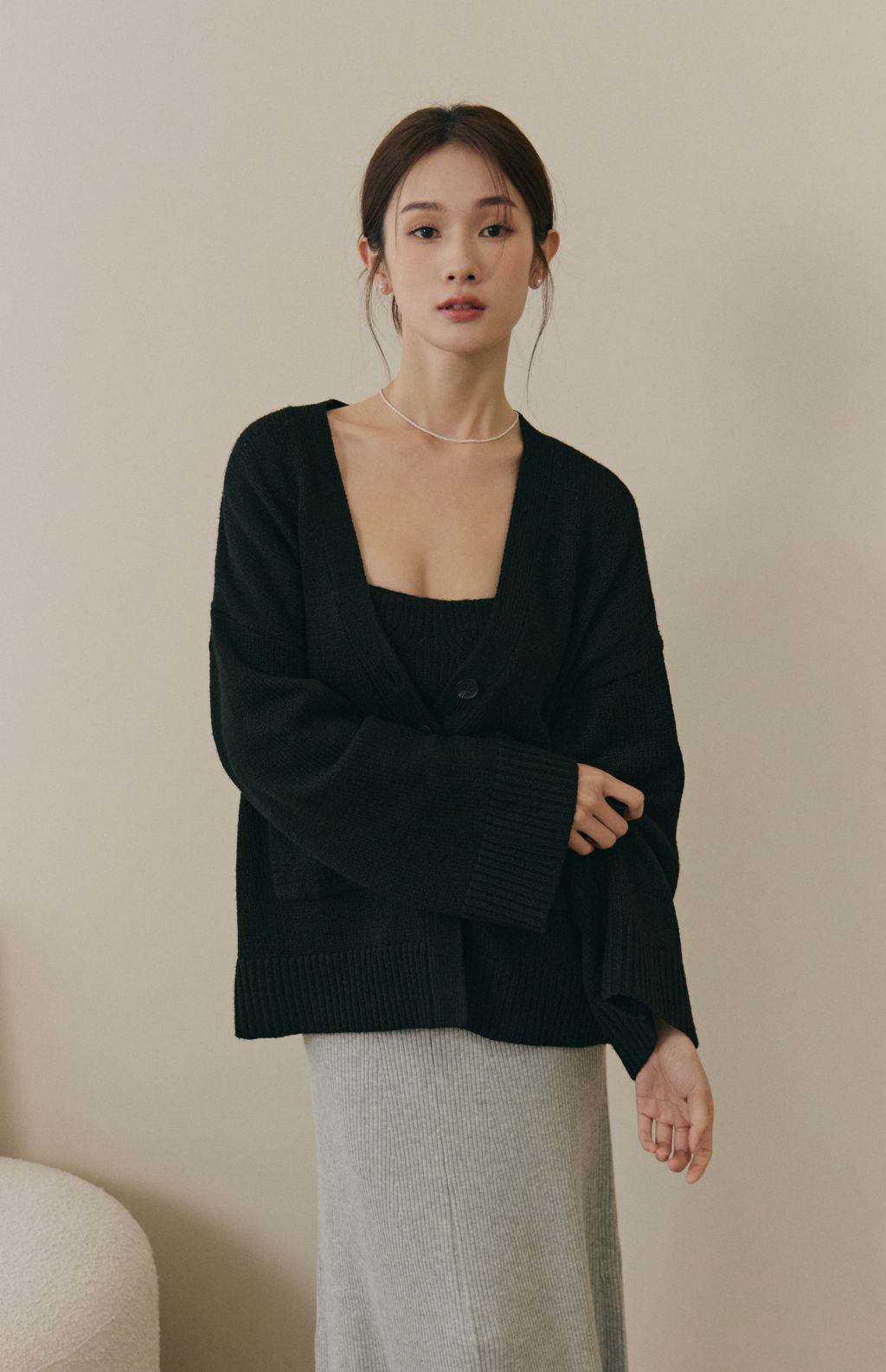 Soft Skin V-Neck Cardigan (親膚粗針V領外套) By Beigy - Milu