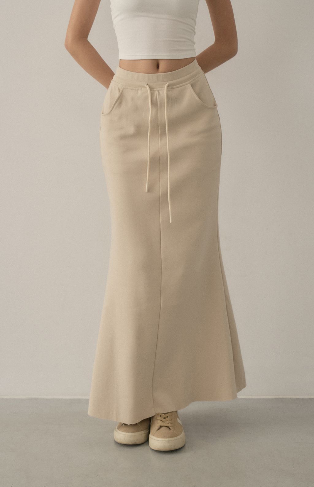 Space Cotton Back Slit Skirt<br/>後開衩魚尾太空棉裙