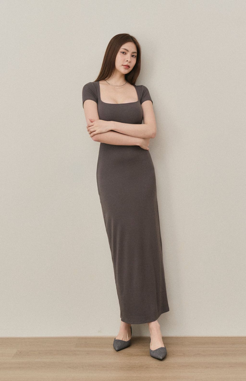 Square Neck Back Slit Bra Dress<br/>方領美背後開衩Bra Dress