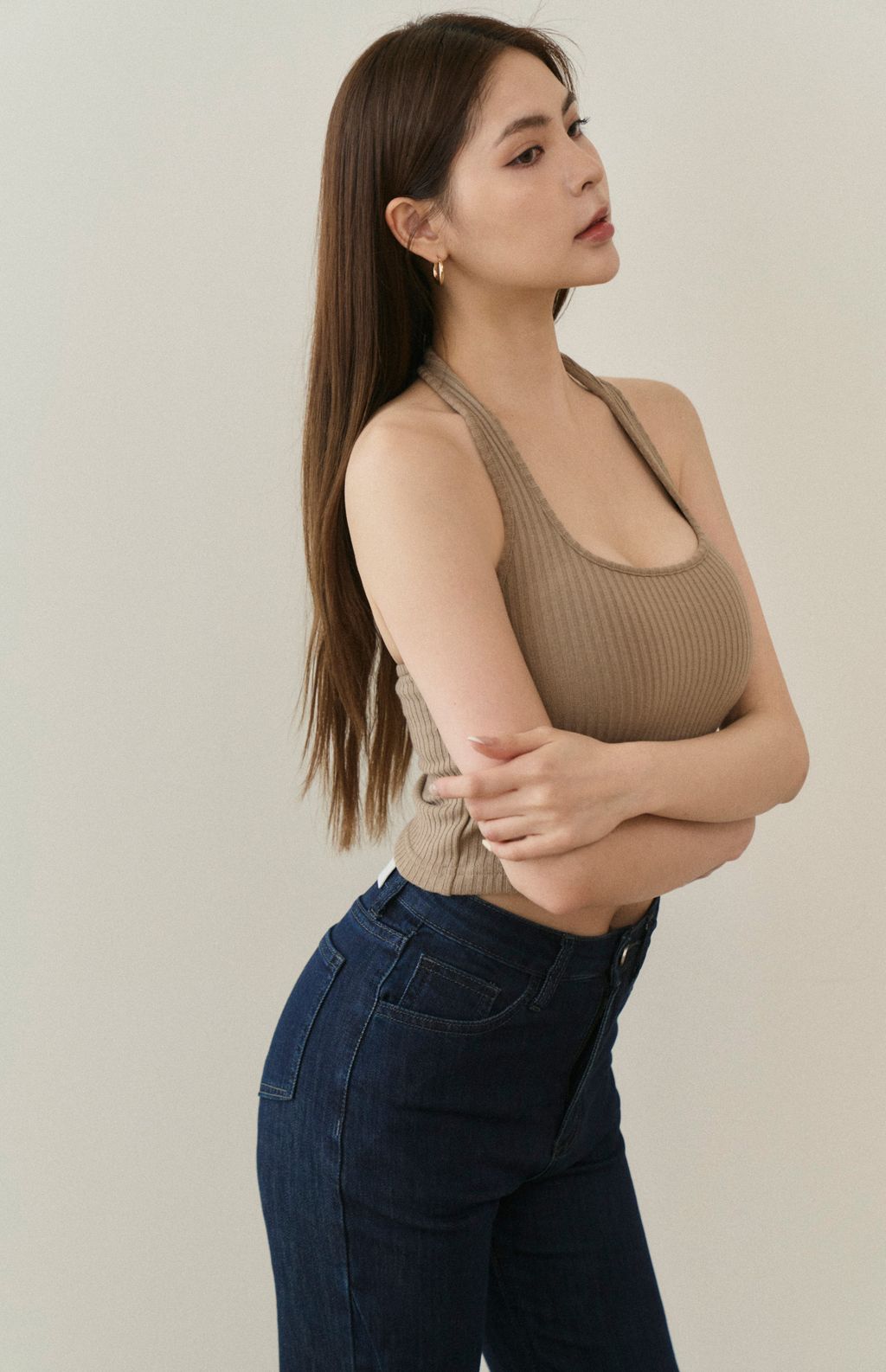 (最後現貨) Thin Rib Knit Halter Bra Top<br/>坑條薄針織繞脖Bra Top -【XS、M】