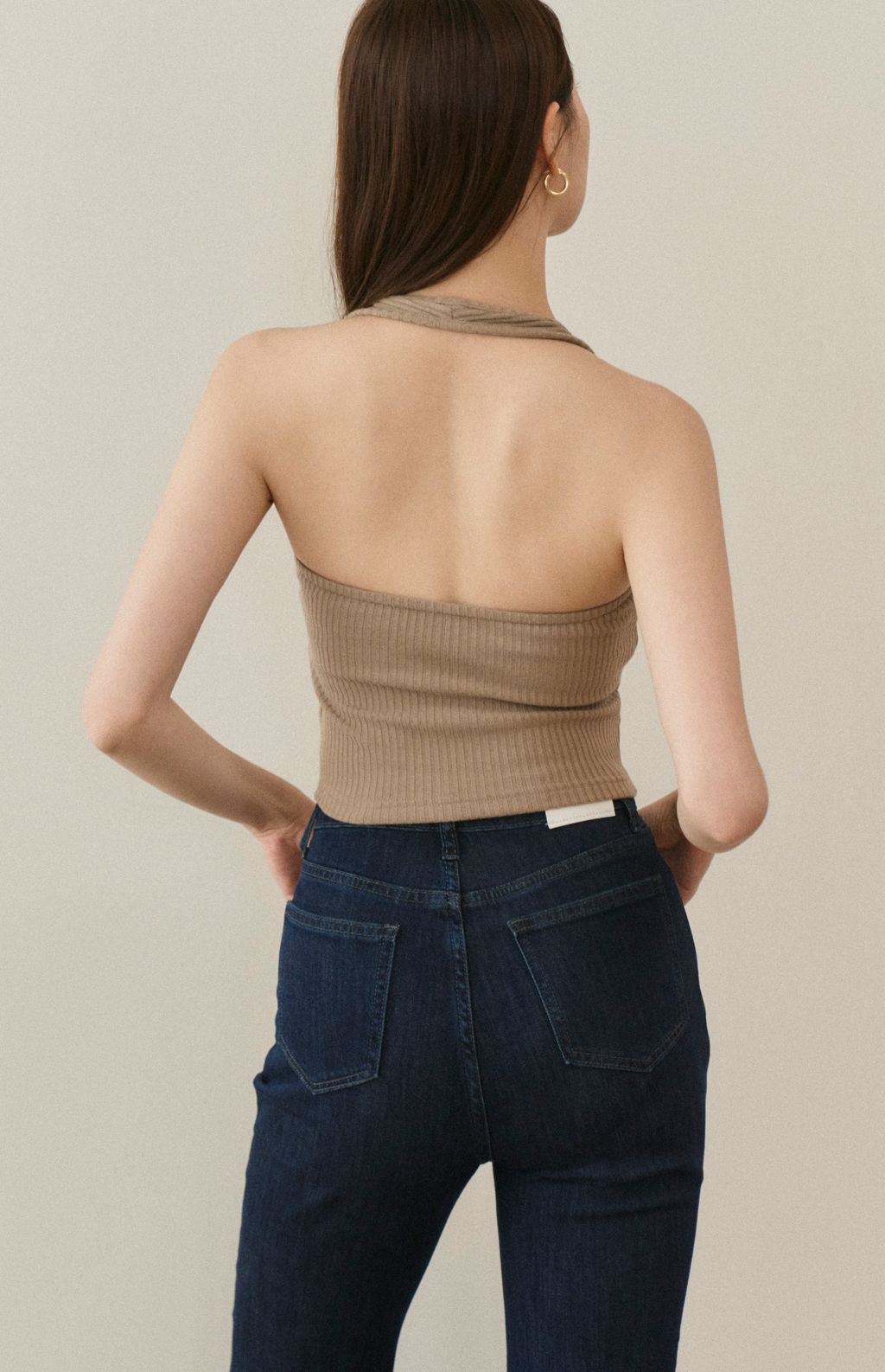 (最後現貨) Thin Rib Knit Halter Bra Top<br/>坑條薄針織繞脖Bra Top -【XS、M】