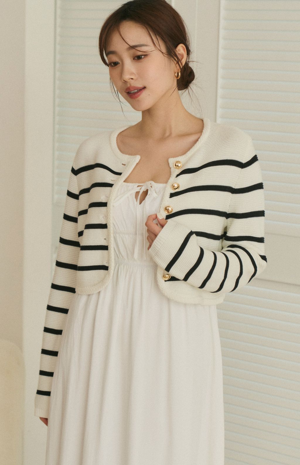 Cropped Rib Knit Cardigan<br/>法式圓襬包邊針織外套