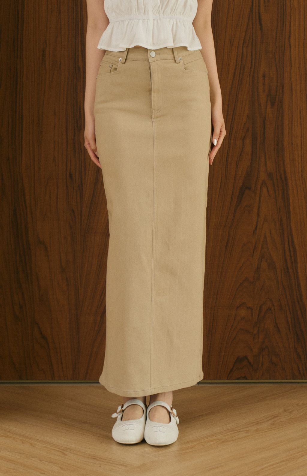 Back Slit Denim Long Skirt<br/>法式極簡後開衩牛仔裙