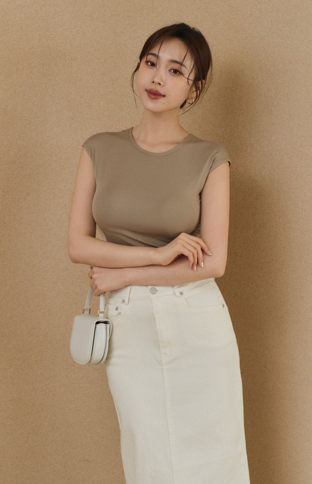 (預購) Tencel Open Back Short Sleeve Bra Top<br/>天絲美背綁帶短袖Bra Top By Beigy - Milu