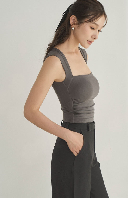 Side Scratched Square Neck Bra Top<br/>藏肚收腰側抓皺Bra Top By Beigy - Milu