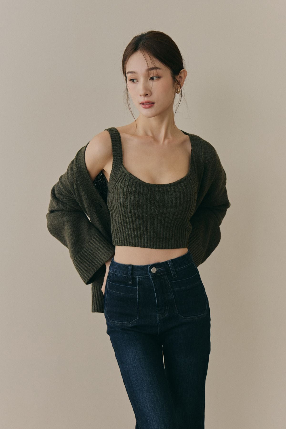 Soft Skin V-Neck Cardigan (親膚粗針V領外套) By Beigy - Milu