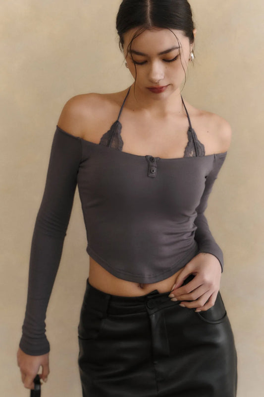 (最後現貨) Lace Off-Shoulder Sueded Bra Top<br/>蕾絲一字領磨毛長袖Bra Top -【M】