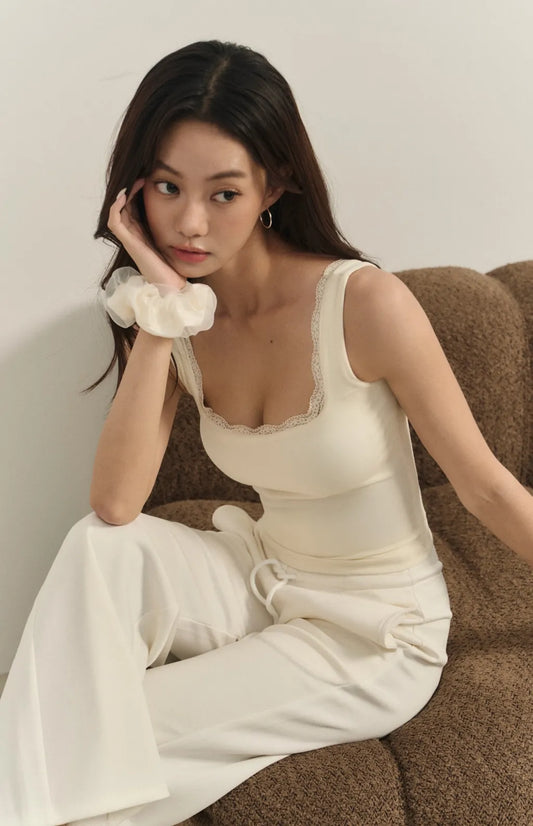 Lace Square Neck Bra Top<br/>蕾絲方領Bra Top By Beigy - Milu