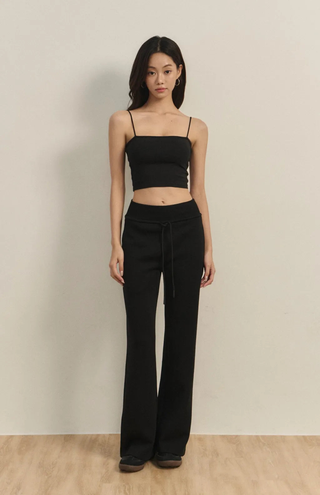 Wide-Waist Drawstring Cotton Flared Pant<br/>寬腰抽繩太空棉喇叭褲