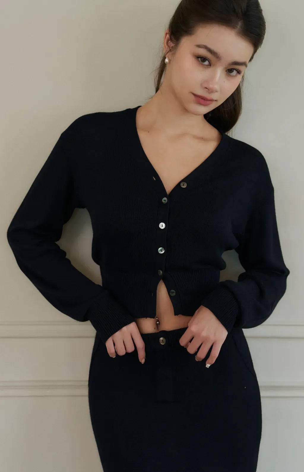 Mercerized Cotton Cardigan <br/>絲光針織修身鈕扣開衫