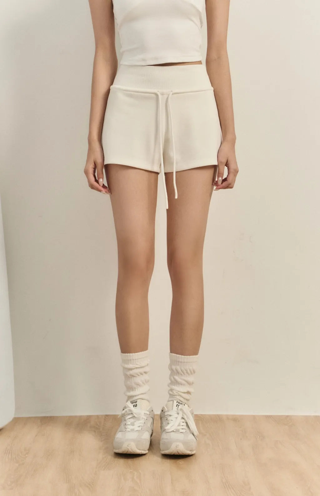 Wide-Waist Drawstring Cotton Shorts<br/>寬腰抽繩太空棉短褲