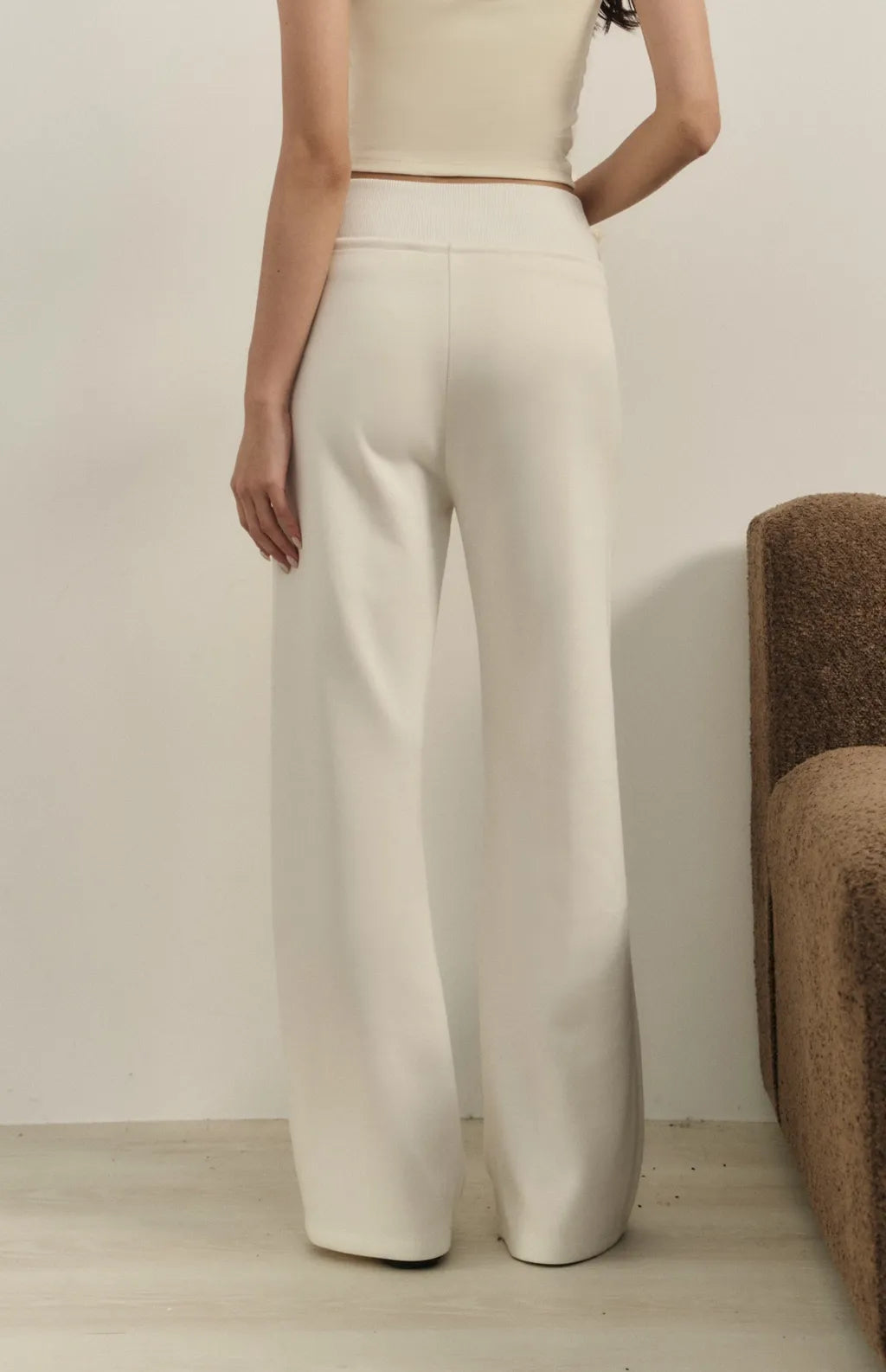 Wide-Waist Drawstring Cotton Flared Pant<br/>寬腰抽繩太空棉喇叭褲