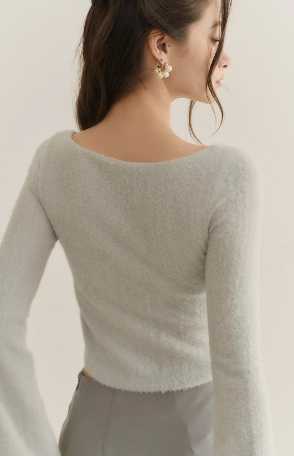(最後現貨) Fuzzy Boat-Neck Multiway Buttoned Bra Top<br/>毛毛船型領多穿排釦Bra Top -【M】