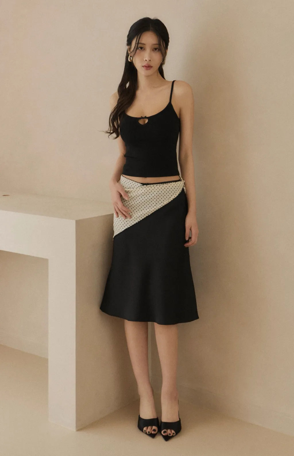 Bow Cutout Cami Bra Top<br/>美式心機鏤空蝴蝶結Bra Top